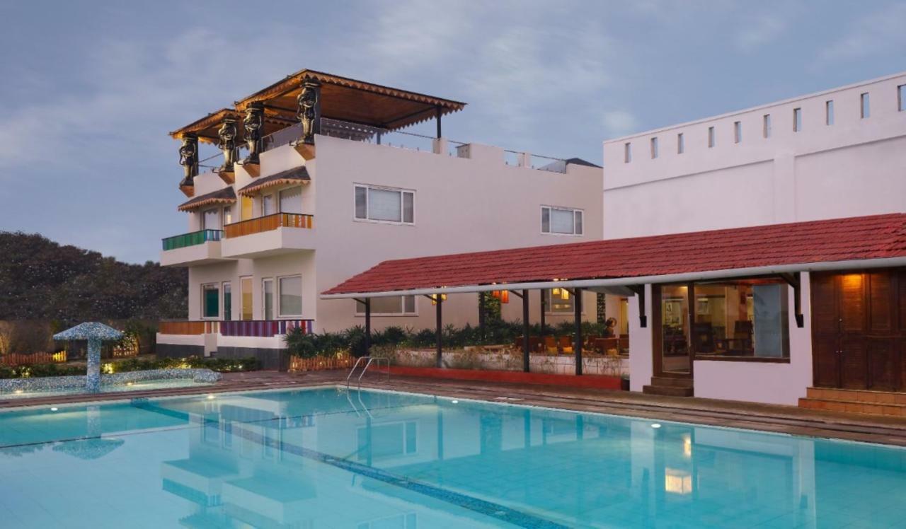 The Andhra Art & Craft Hotel Вишакхапатнам Экстерьер фото